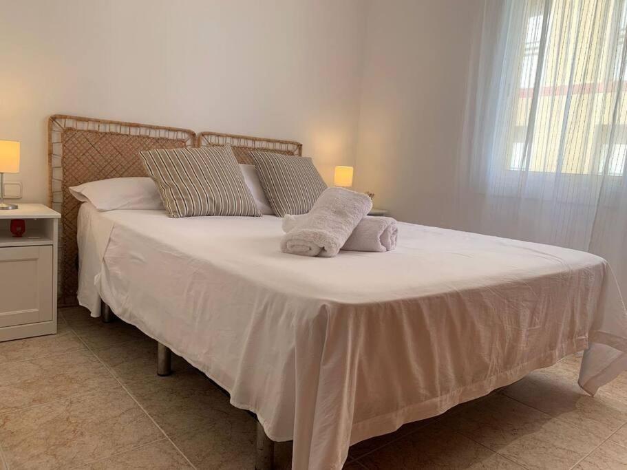 Apartamento Primera Linea De Playa Port-Segur Segur de Calafell Kültér fotó